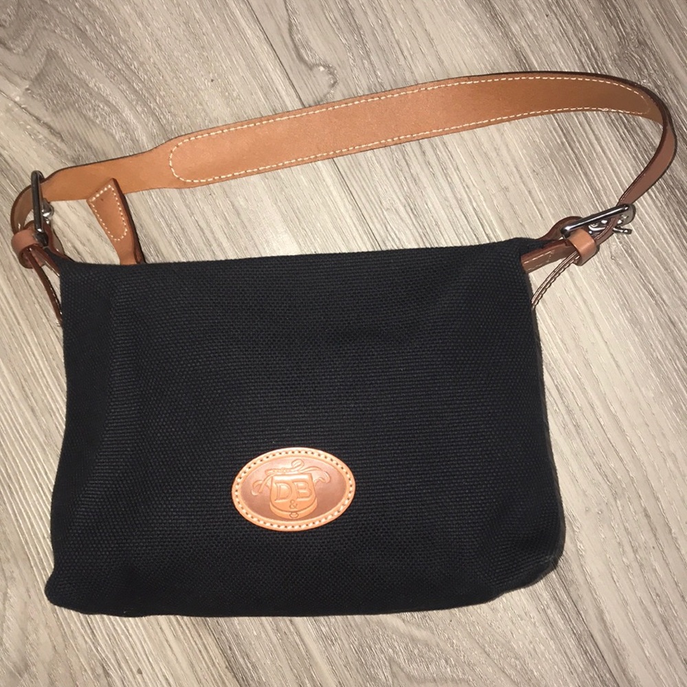 Dooney & Bourke Black Woven Purse w/Leather Trim